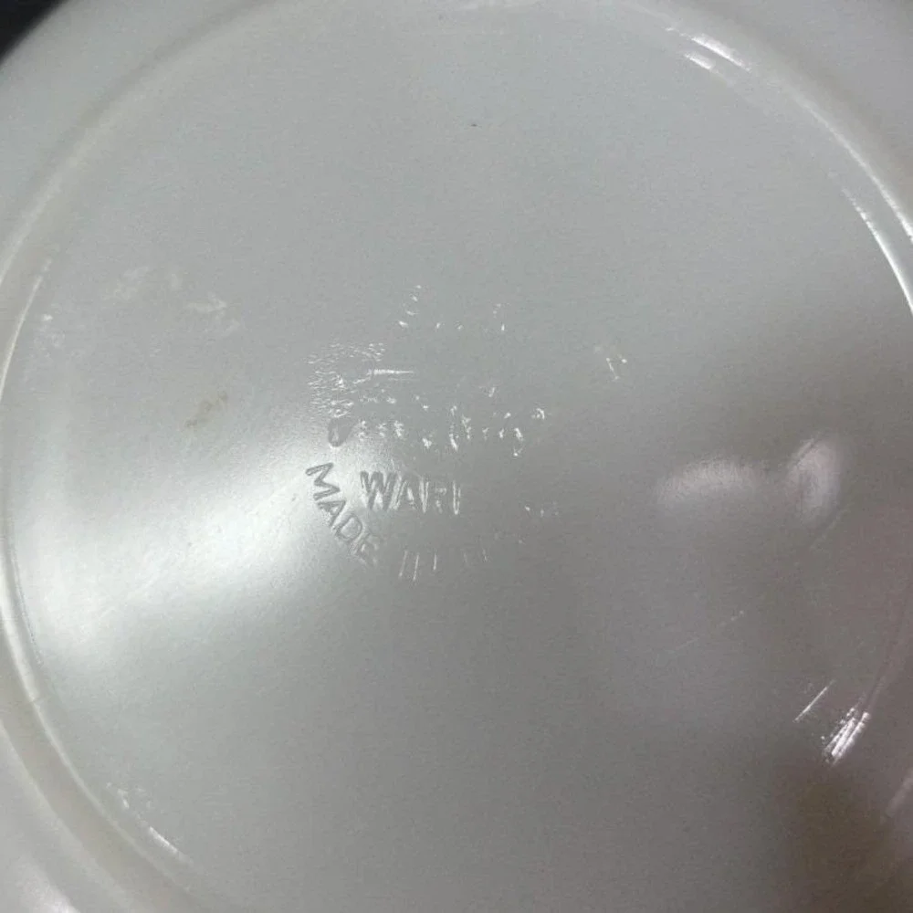 Anchor Hocking Fire King Golden Anniversary Bowl, Vintage White Swirl Milk Glass